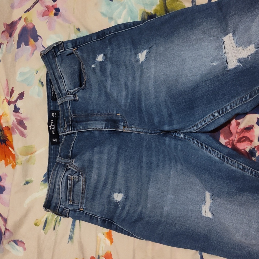 Hollister skinny jeans
